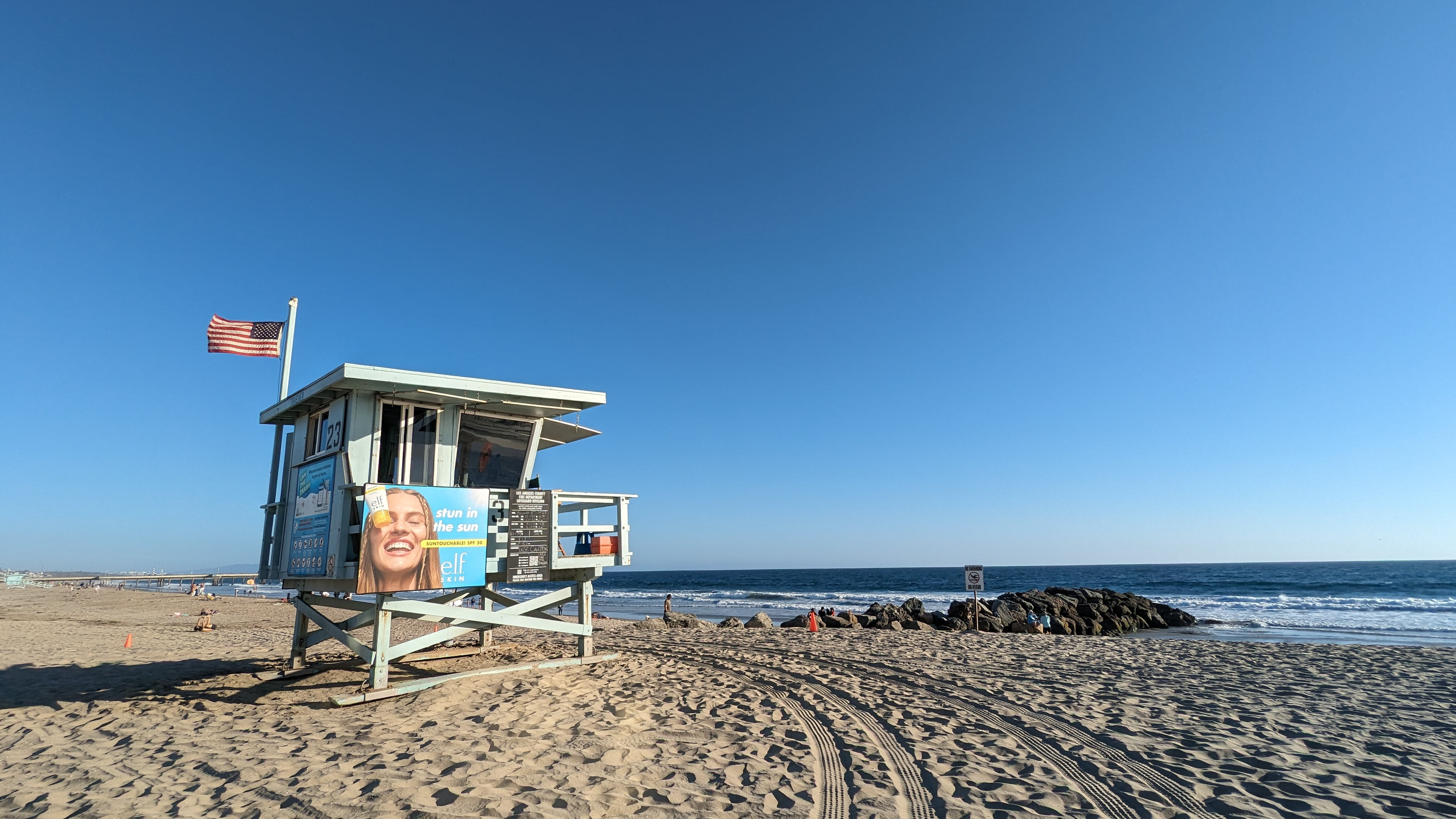 Plage de Santa Monica - Los Angeles by Izi USA